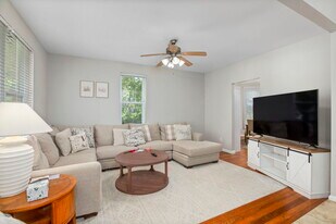 7221 South St in St. Louis, MO - Building Photo