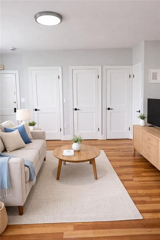 308 State St in Bristol, RI - Building Photo - Building Photo