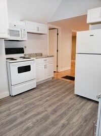 429 Elm St, Unit 1 photo'