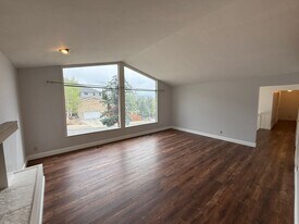 2311 High Mountain Dr in Sandy, UT - Building Photo
