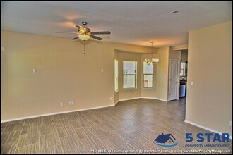 452 Isaias Ave. in El Paso, TX - Building Photo - Building Photo