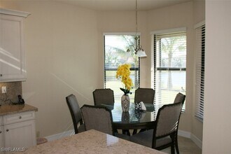 3296 Pacific Dr in Naples, FL - Building Photo - Building Photo
