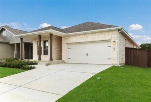 2233 Ringstaff Rd in Leander, TX - Building Photo
