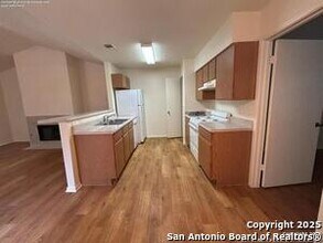 6323 Worchester Knoll in San Antonio, TX - Building Photo - Building Photo