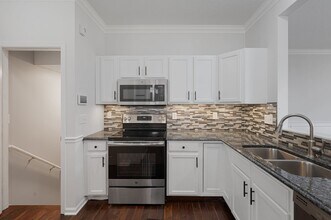1864 Christensen Ave in St. Paul, MN - Building Photo - Building Photo