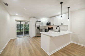 2636 Sunnyside Dr in Orange Park, FL - Building Photo - Building Photo