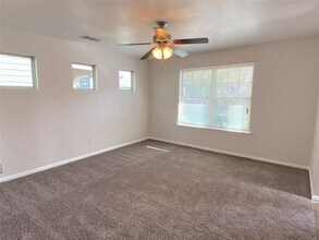 4512 Truth Wy in Austin, TX - Building Photo - Building Photo