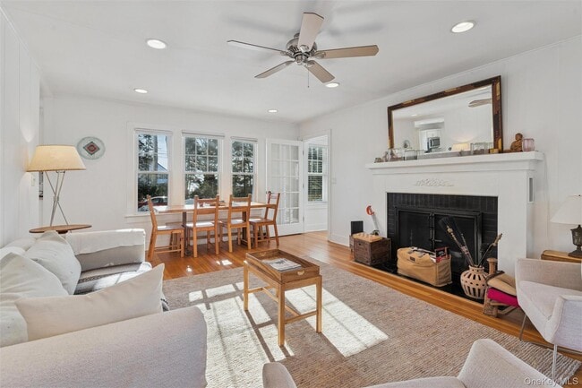 1240 W Rd in Cutchogue, NY - Building Photo - Building Photo