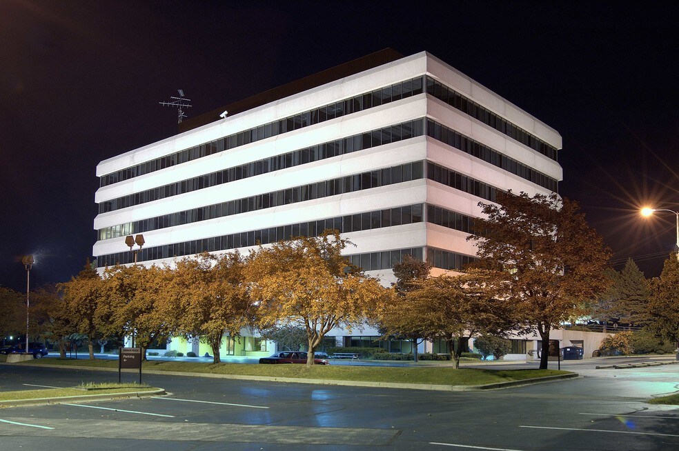 The Berkshire Muskegon Senior Apartments Muskegon, MI Apartments For Rent