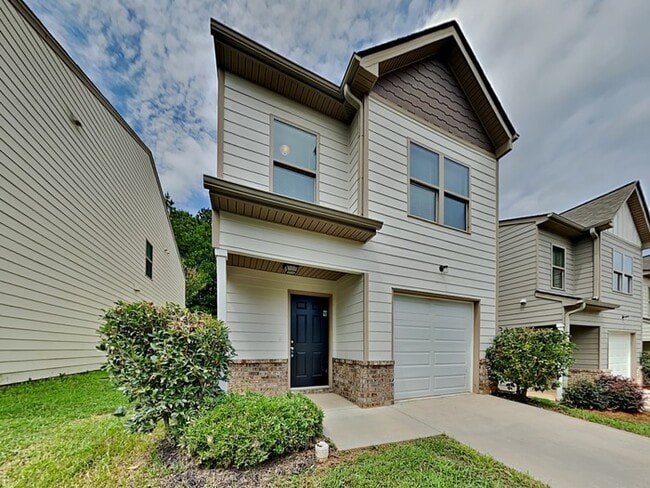 6120 Avery St SW