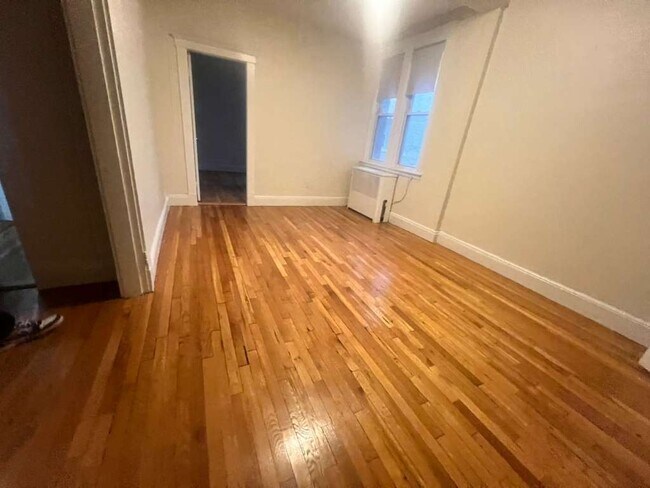 1630 Commonwealth Ave, Unit 9 in Boston, MA - Foto de edificio - Building Photo