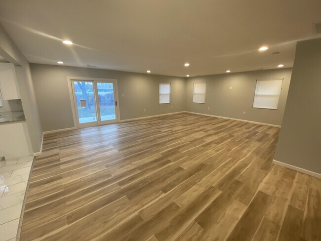 58 Elderberry Ln in Willingboro, NJ - Building Photo - Building Photo