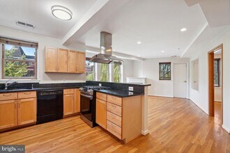 70 Rhode Island Ave NW in Washington, DC - Building Photo - Building Photo