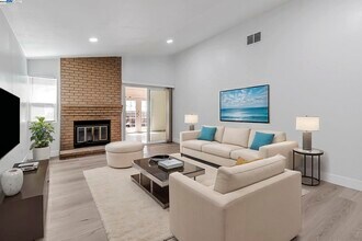 1290 Canterbury in Hercules, CA - Building Photo - Building Photo