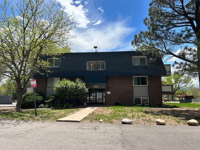 140 E Highline Cir
