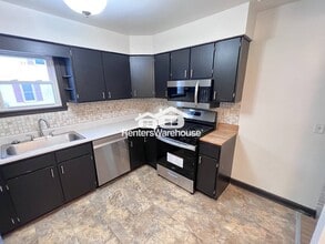 5568 N Humboldt Ave in Brooklyn Center, MN - Building Photo - Building Photo