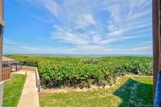 2491 NE Ocean Blvd in Stuart, FL - Building Photo - Building Photo