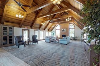 Tamarac Pointe Apartments in Tamarac, FL - Building Photo - Interior Photo