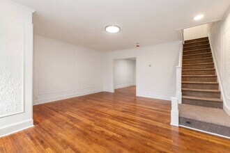 67-135-135 Burns St in Queens, NY - Building Photo - Building Photo