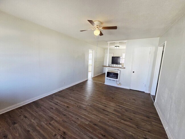 1510 Sycamore St, Unit B in Big Spring, TX - Building Photo - Building Photo