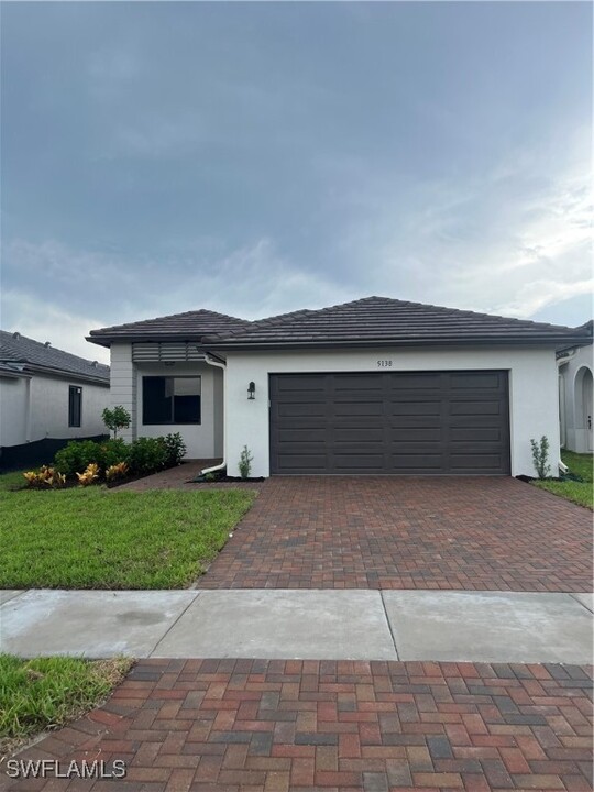 5138 Isidora Ln in Ave Maria, FL - Building Photo