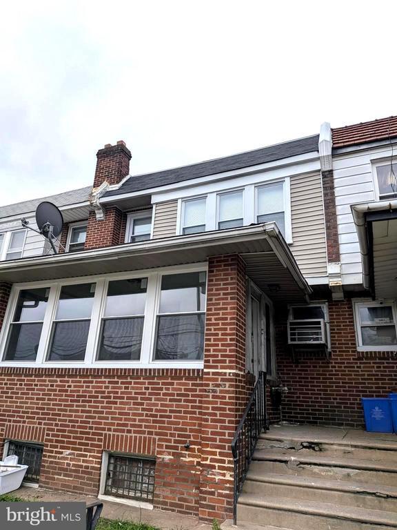 property at 5344 Saul St