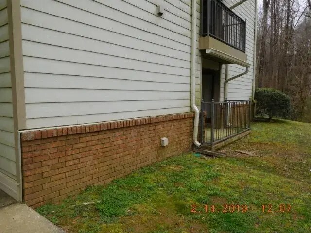 501 Gables Dr in Hoover, AL - Foto de edificio