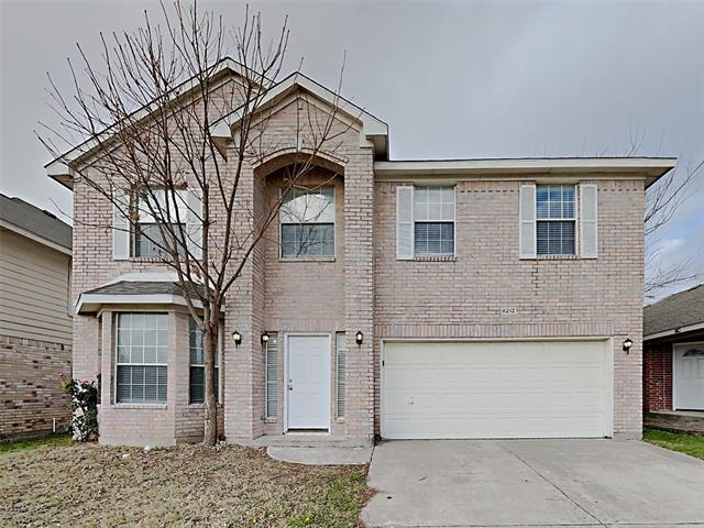 8212 Dynasty Dr in Fort Worth, TX - Building Photo