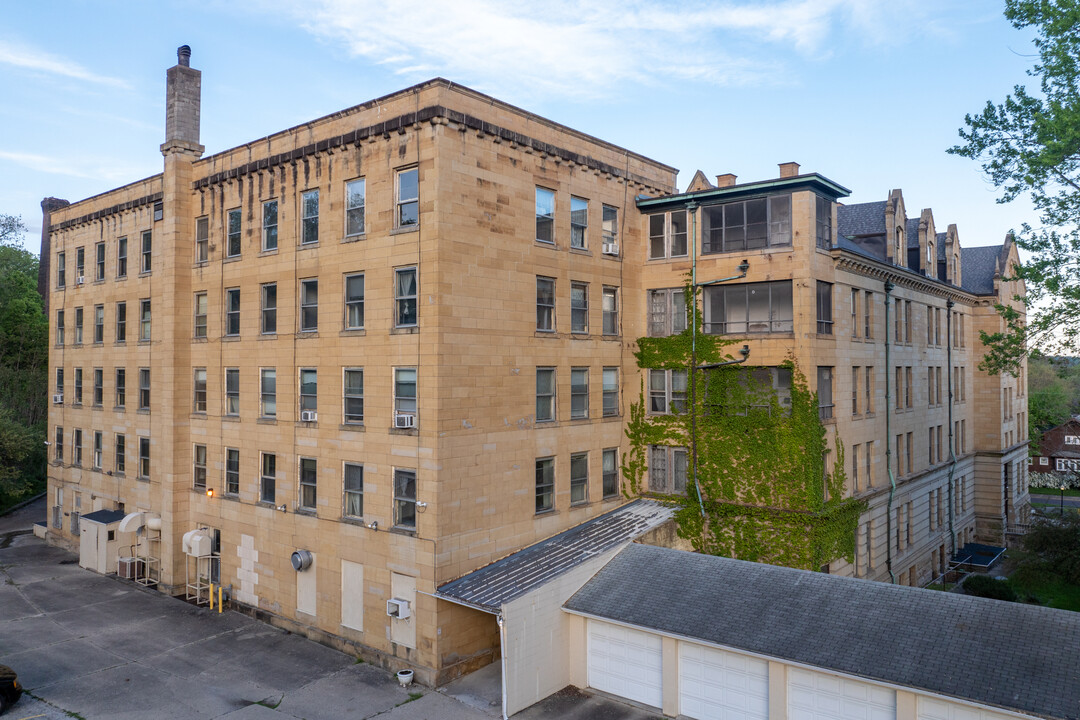 St. Augustine Manor in Peoria, IL - Building Photo