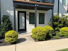 408 M.L.K. Jr Blvd in Waxahachie, TX - Building Photo