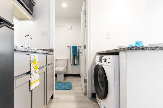 Millennium Flats - Washer-Dryer Included in Albuquerque, NM - Building Photo - Interior Photo