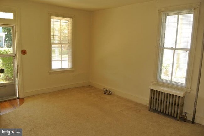 115 E Portland St in Mechanicsburg, PA - Building Photo - Building Photo