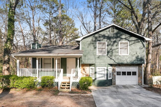 property at 4006 Tanglewood Rd