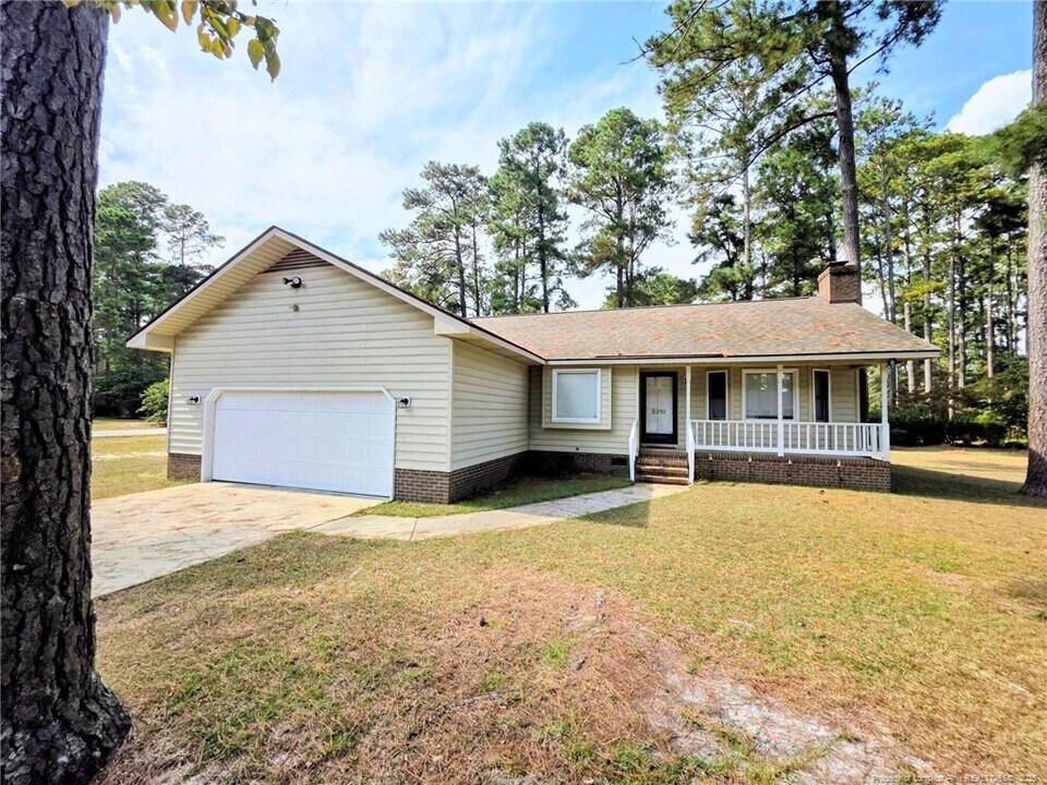 5310 Ashby St in Hope Mills, NC - Building Photo