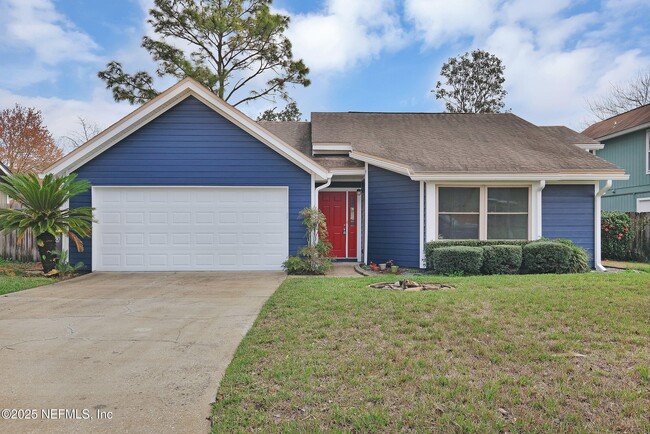 property at 7911 Longshadow Ct