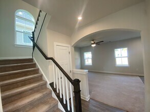 274 Goldenstar Ln in Portsmouth, VA - Building Photo - Building Photo