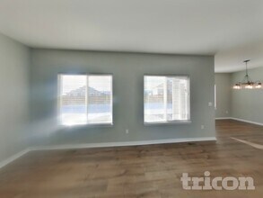 10085 Thunderbolt Trail in Colorado Springs, CO - Foto de edificio - Building Photo