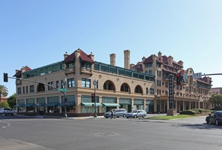 Hotel Stockton Apartments in Stockton, CA - Building Photo - Building Photo