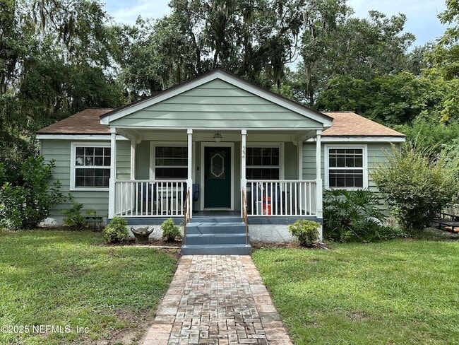 property at 22 Spencer St