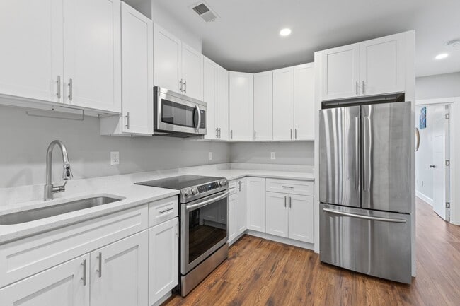 3301 Georgia Ave NW in Washington, DC - Building Photo - Building Photo