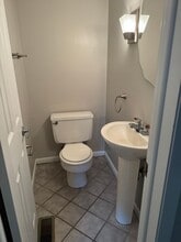 1989 W 5th Ave in Columbus, OH - Building Photo - Building Photo