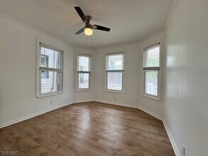 53 Mission St in Montclair, NJ - Building Photo - Building Photo