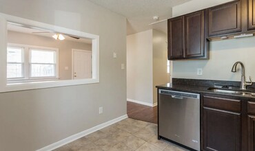 639 Dorothea Dr in Raleigh, NC - Building Photo - Building Photo