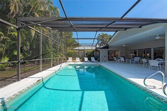 525 Portside Dr in Naples, FL - Building Photo - Building Photo