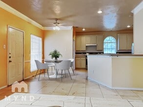 9511 Weldridge Dr in Sugar Land, TX - Building Photo - Building Photo