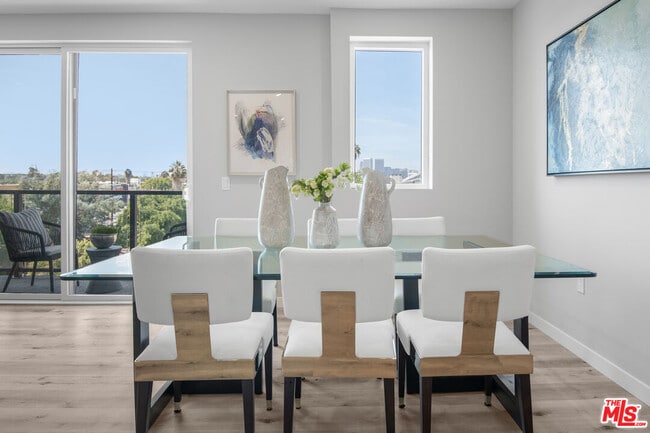 property at 1226 S Bedford St