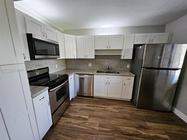 property at 302 Lakeview Dr