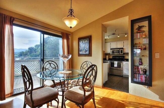342 Quail Run Ct, Unit 342 Quail Run Ct. in Del Rey Oaks, CA - Building Photo - Building Photo