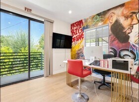 2743 N Keystone St in Burbank, CA - Building Photo