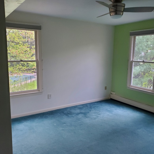 6 Kendall Dr in Northborough, MA - Building Photo - Building Photo